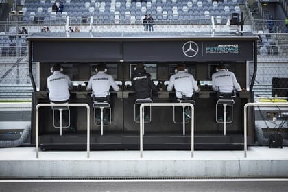 DENTRO LA WAR ROOM DIGITALE DELLA MERCEDES F1